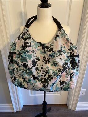 Indigo Floral Watercolor Tote in Teal, Black, Pink on Grey Background. NWOT.